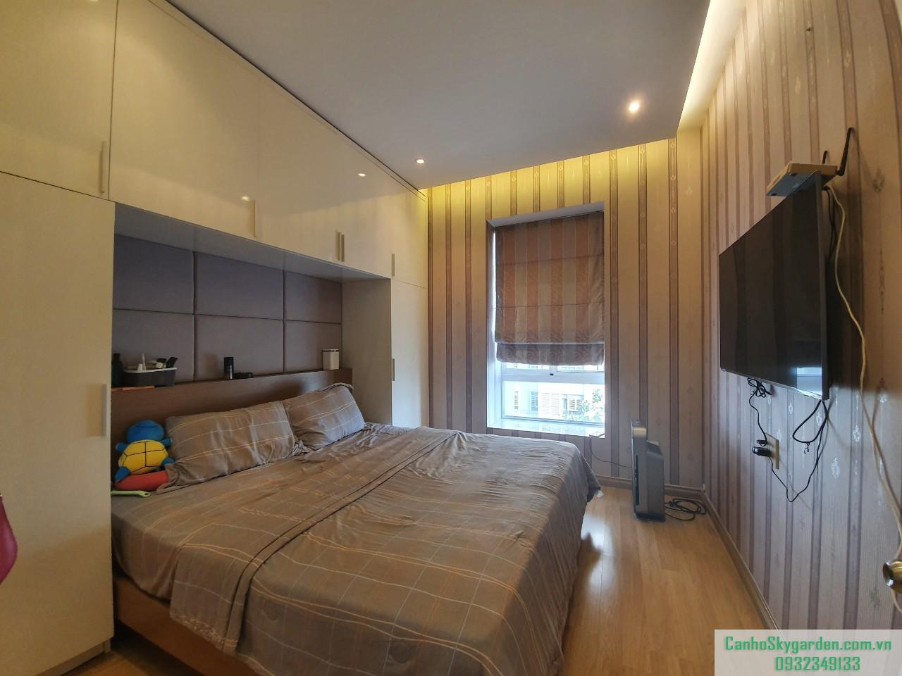 Cho căn hộ Sky garden 3 2PN 12tr/ tháng