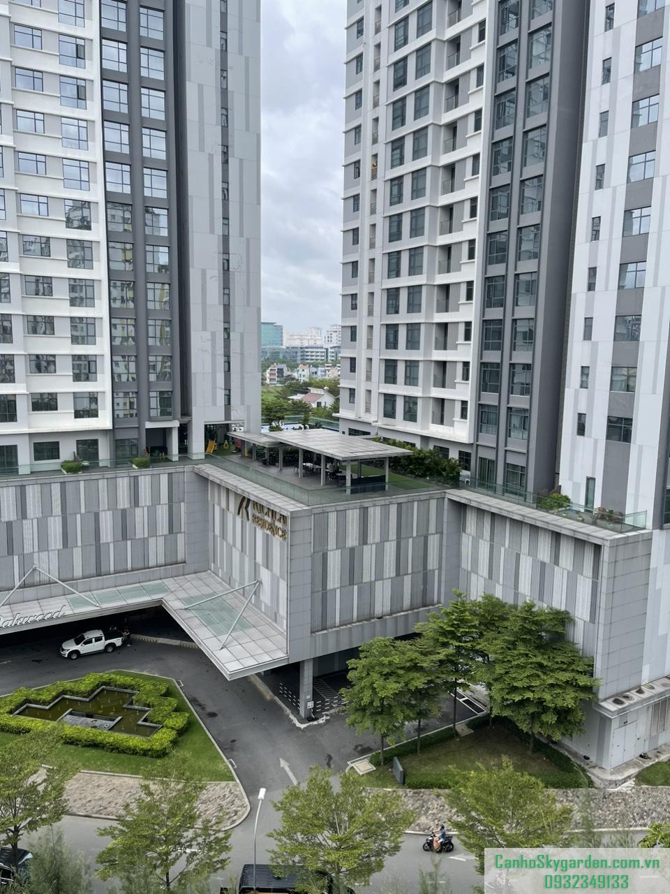 Bán CH Sky garden 2 góc 89m2 3PN 3ty550 thương lượng