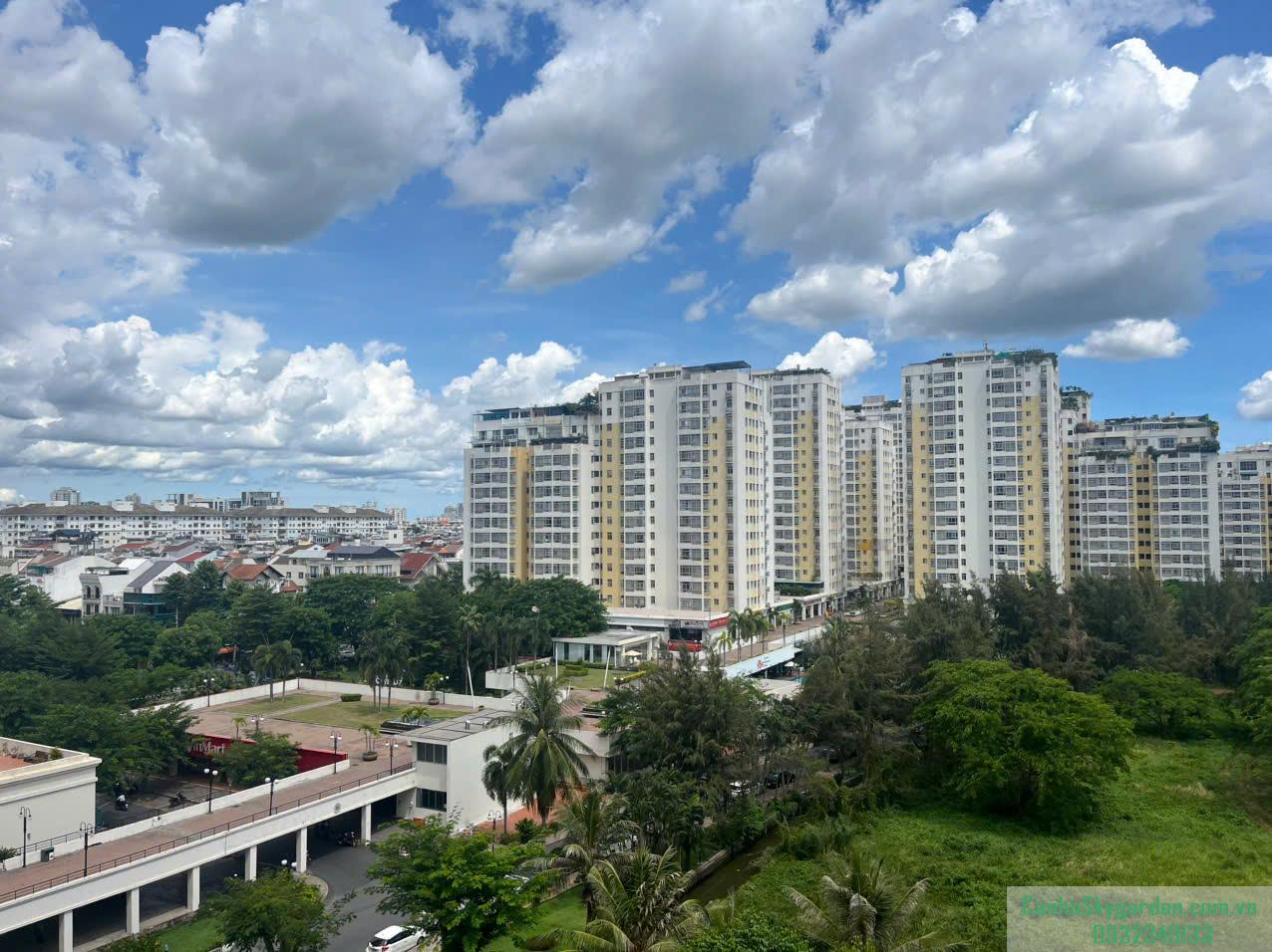 Bán CH Sky 3 2PN 1WC giá 4ty1 (view hồ bơi) Bán (6)