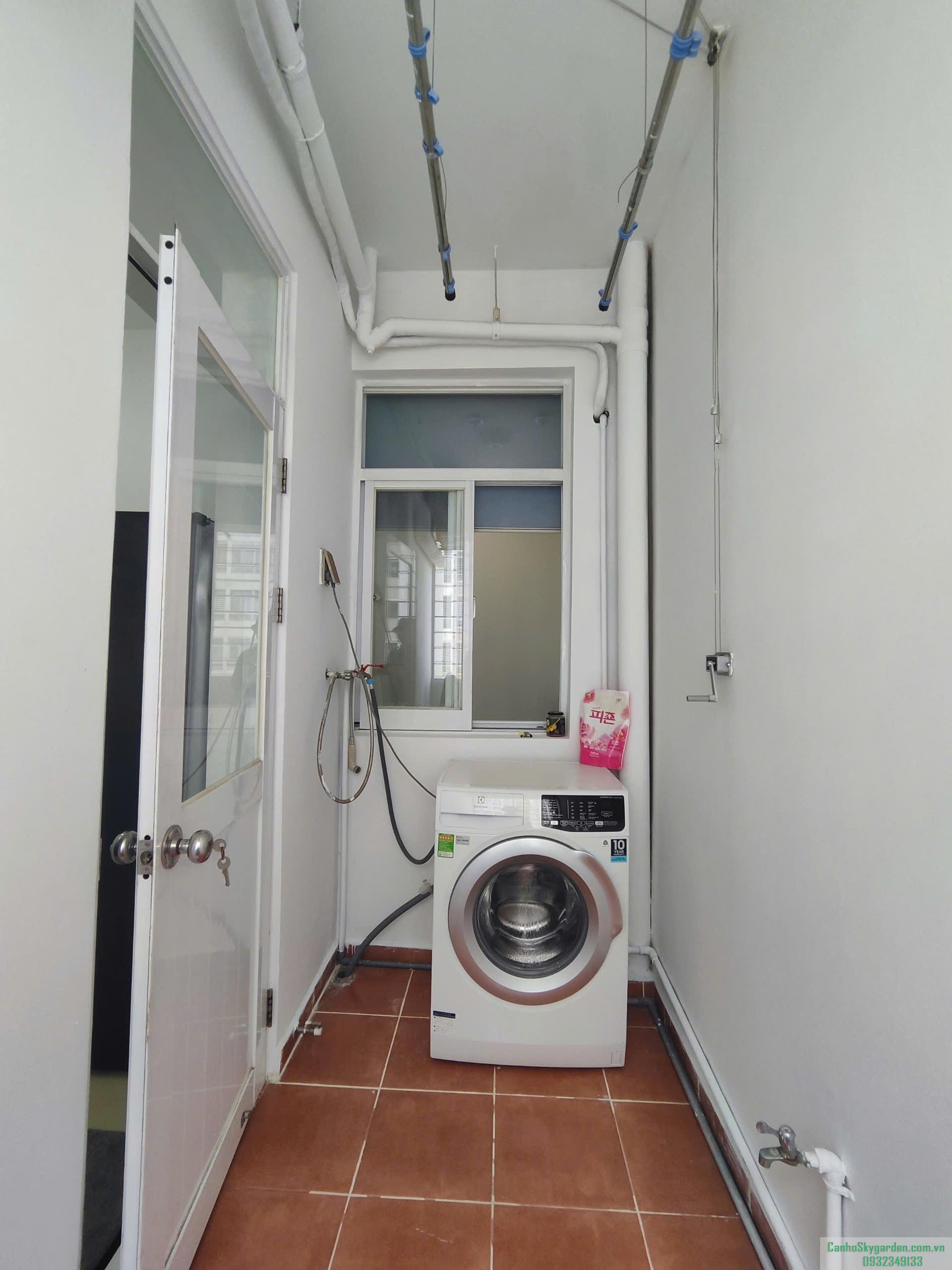 Bán CH Sky 3 2PN 1WC giá 4ty1 (view hồ bơi) Bán (17)