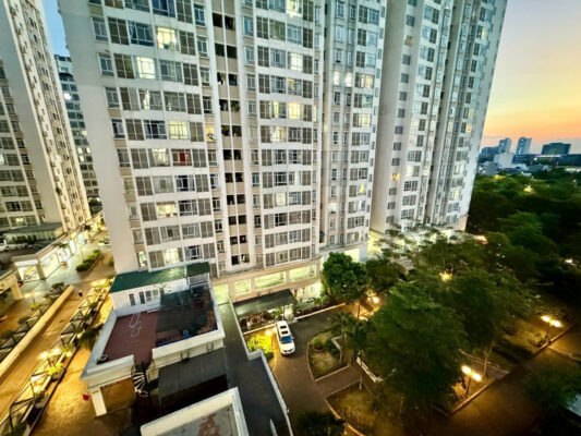 Cho thuê CH Sky 3 2pn 2wc lầu cao, giá 13tr/ tháng (Giá tốt) Cho thuê căn hộ gần trường Rmit Quận 7 (49)