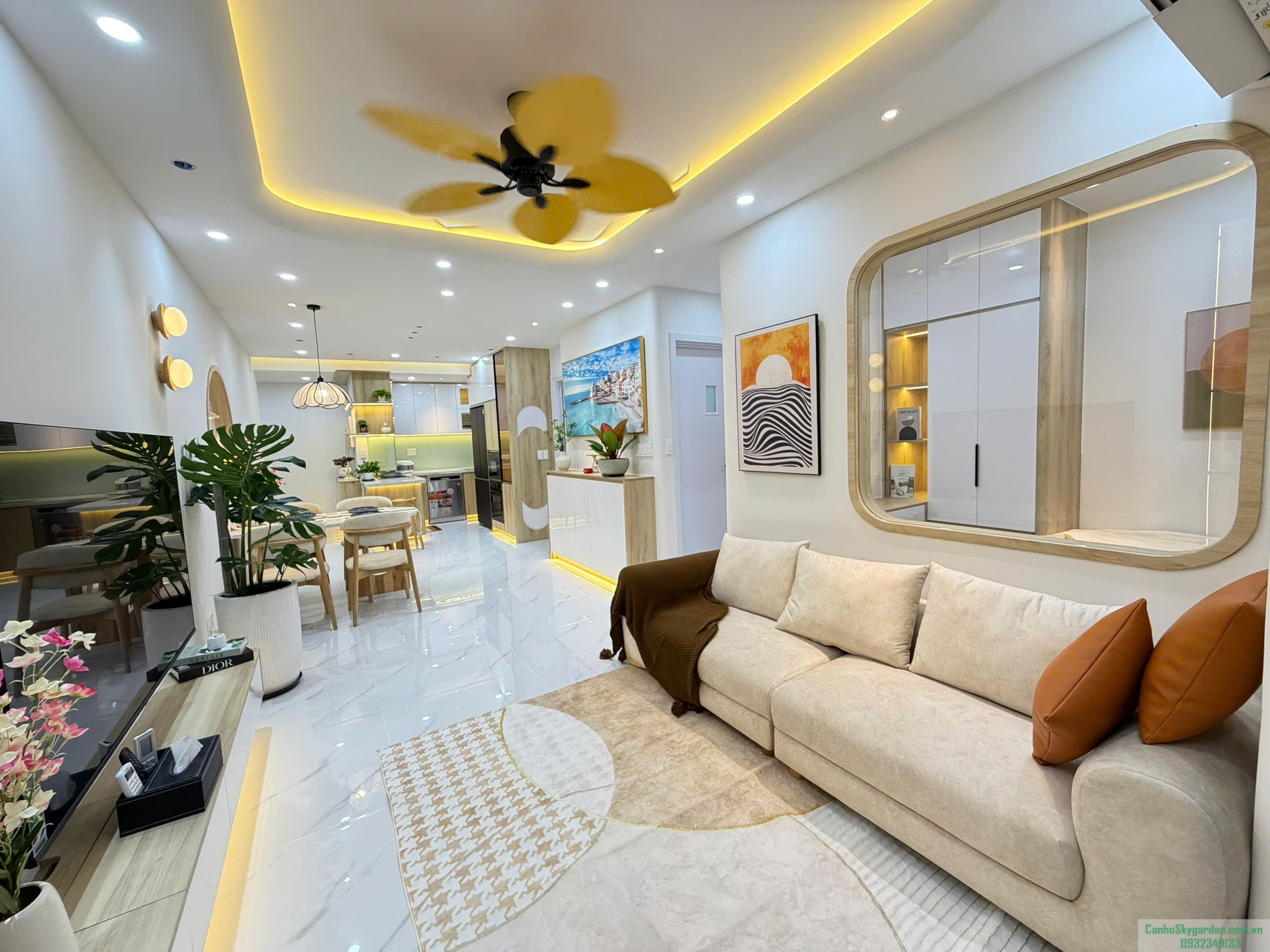 Bán căn hộ 68m2 Sky 3 2PN 2WC lầu 17 view thoáng giá 5ty4 Bán (10)