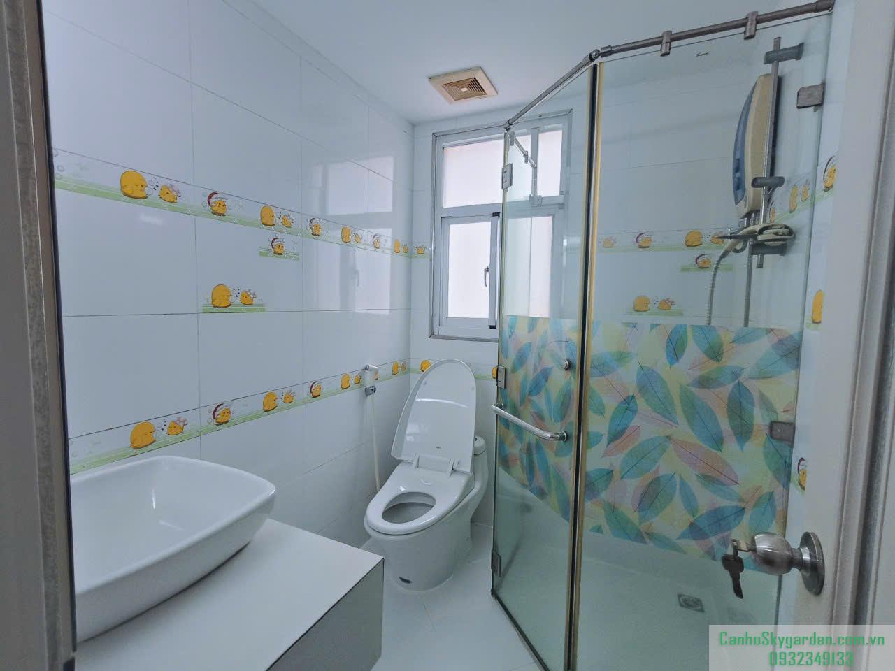 Bán căn hộ 68m2 Sky 3 2PN 2WC lầu 17 view thoáng giá 5ty4 Bán (13)