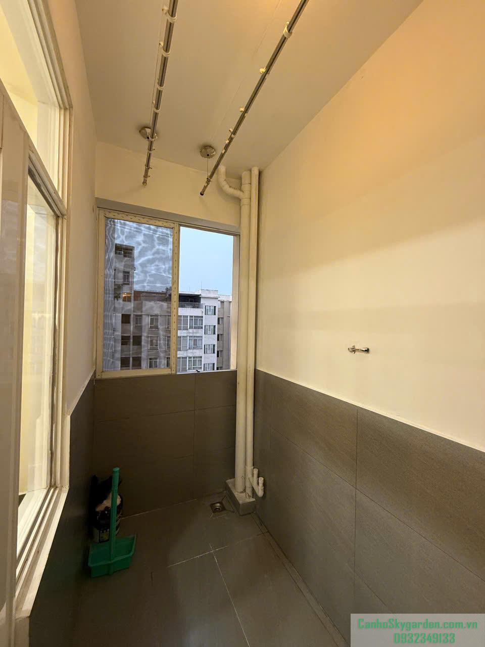 Bán căn hộ 68m2 view sông Sky 3 2PN 2WC lầu 7 view thoáng giá 5ty2 (có ô xe oto) Bán (14)