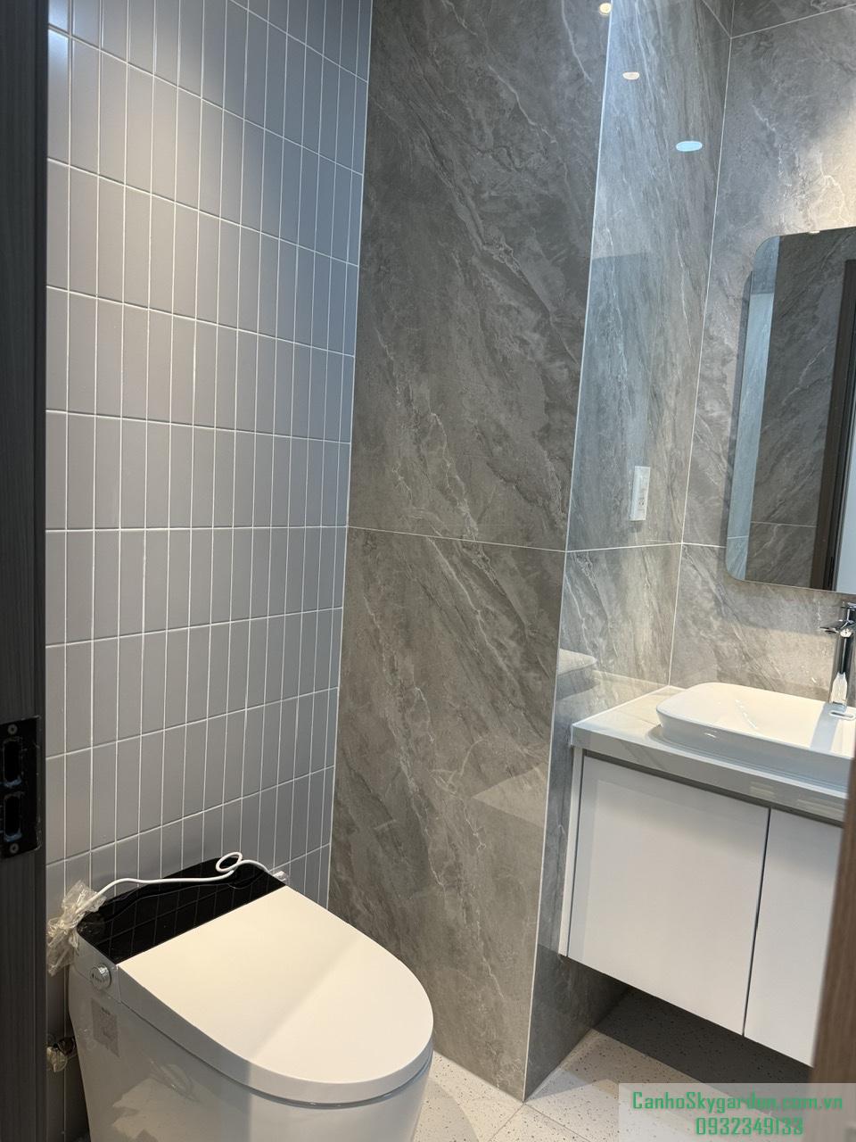 BÁN CĂN HỘ SÂN VƯỜN SKY GARDEN 2 -3PN 2WC HƯỚNG ĐÔNG NAM .NHÀ TRỐNG XEM NHÀ DỄ Bán (51)