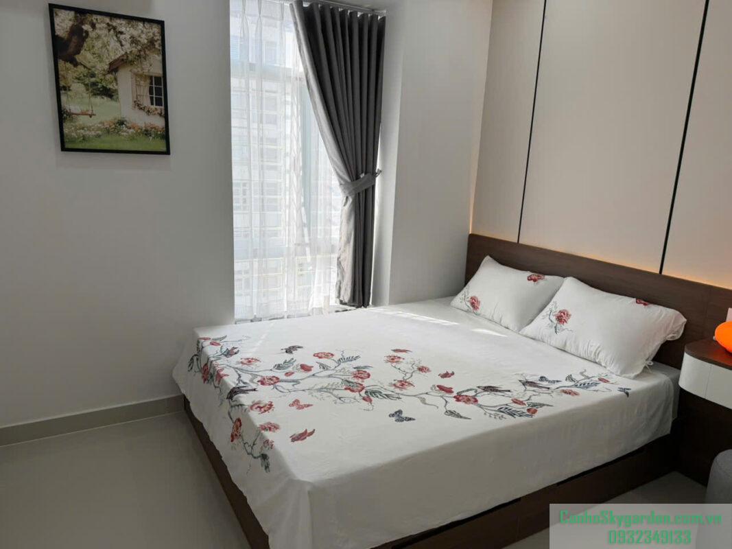 BÁN CĂN HỘ SÂN VƯỜN SKY GARDEN 2 -3PN 2WC HƯỚNG ĐÔNG NAM .NHÀ TRỐNG XEM NHÀ DỄ Bán (50)