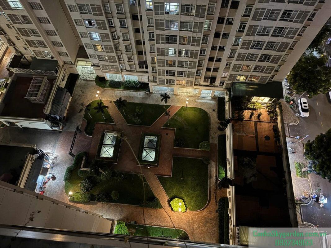 Cần bán căn Sky Garden 3, DT 57m2 - 2 phòng ngủ đầy đủ nội thất. Giá đầu tư rẻ nhất thị trường Bán (70)