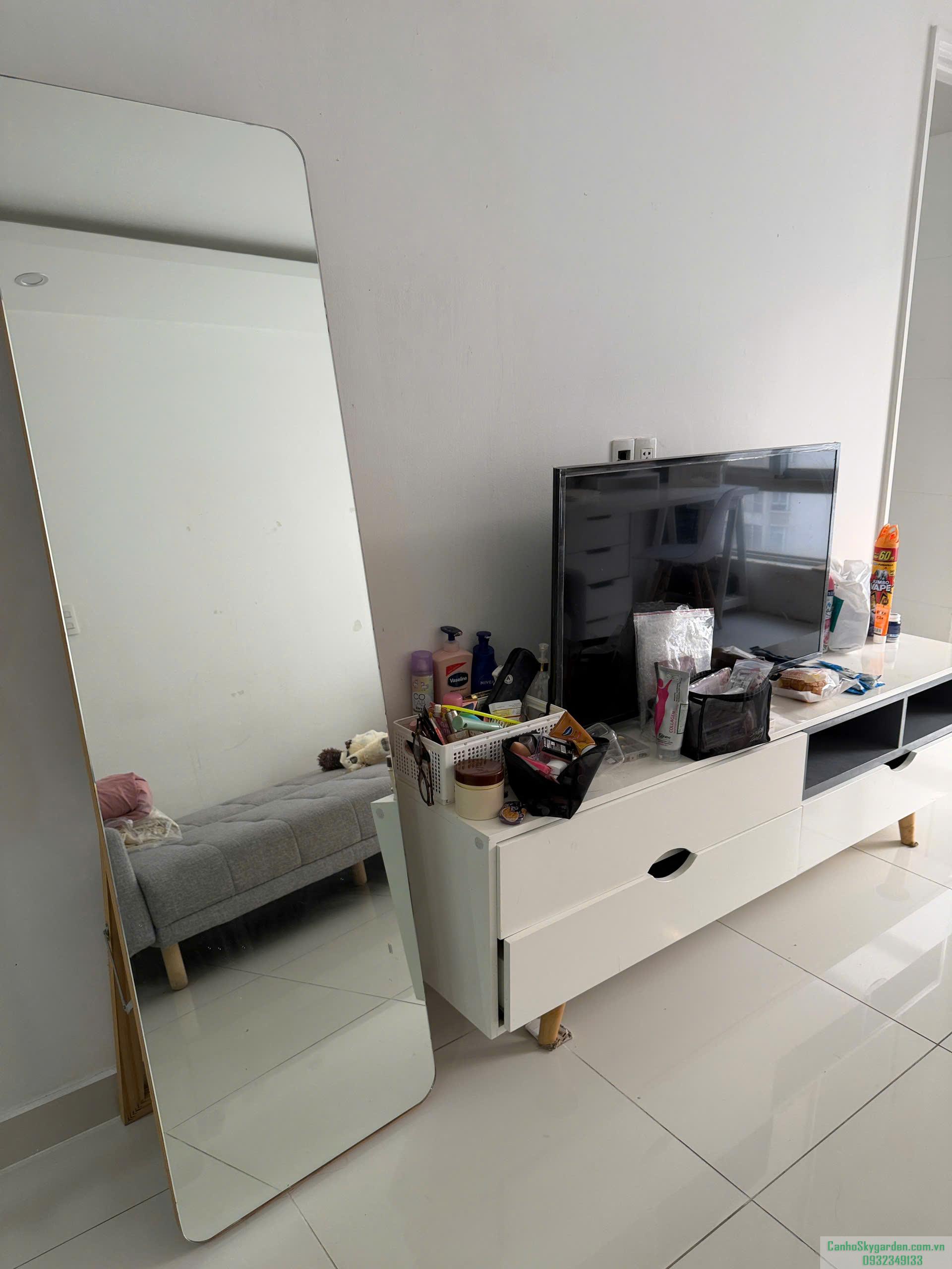 Cần bán căn Sky Garden 3, DT 57m2 - 2 phòng ngủ đầy đủ nội thất. Giá đầu tư rẻ nhất thị trường Bán (63)