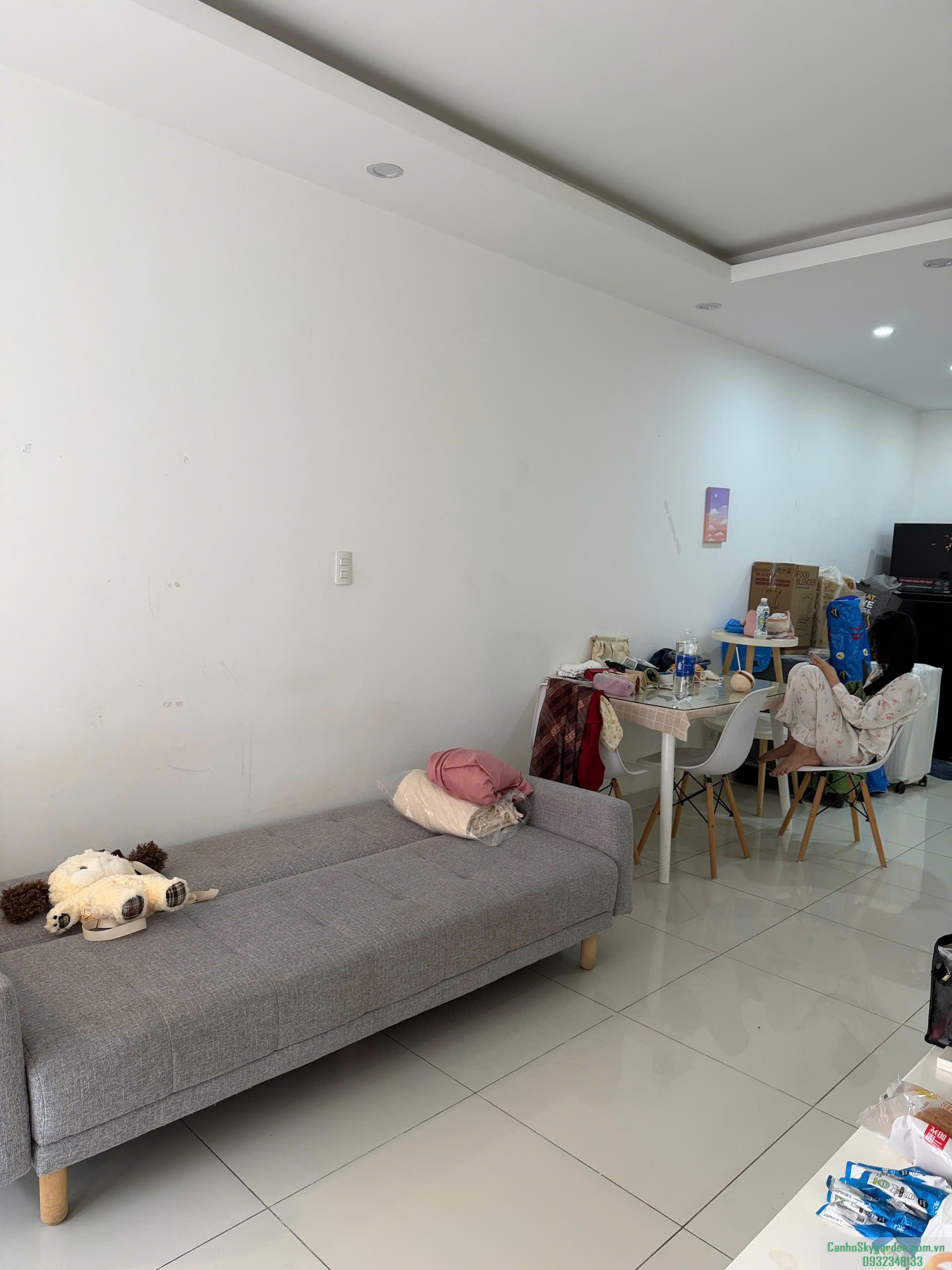 Cần bán căn Sky Garden 3, DT 57m2 - 2 phòng ngủ đầy đủ nội thất. Giá đầu tư rẻ nhất thị trường Bán (74)