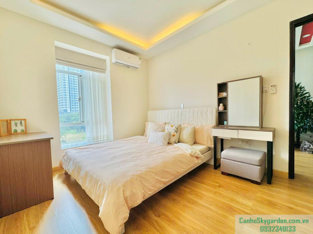 Căn hộ Sky Garden 2 81m2, 2 phòng ngủ, 2 toilets - full nội thất giá 13 triệu/tháng -nhà mới đẹp Cho Thuê (35)