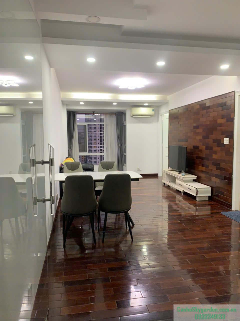 Bán căn hộ Sky Garden 3 .Căn góc 74m2. 2pn 2wc view hồ bơi cực thoáng mát. - 1 Bán căn hộ Sky Garden 3 .Căn góc 74m2. 2pn 2wc view hồ bơi cực thoáng mát. Bán (1)