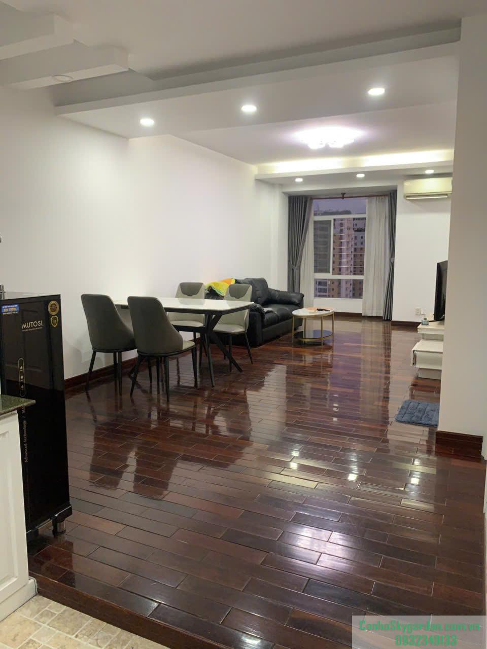BÁN CĂN HỘ SKY GARDEN 3 ,70M2 Bán (12)