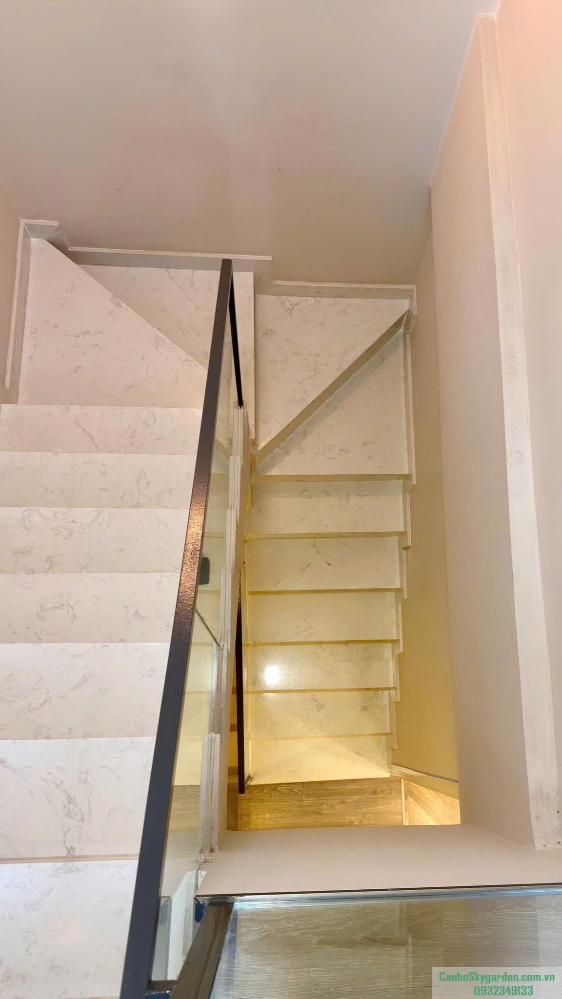 Cần bán Sky Garden 3 Diện tích : 72m2 Thiết kế : 3PN 2WC Bán (8)