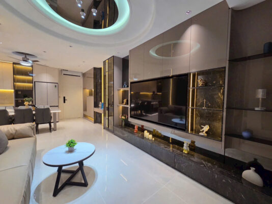 BÁN CĂN HỘ SKY GARDEN 1· CĂN GÓC Thiết kế: 3 phòng ngủ, 2wc Lầu trung, view thoáng Nhà full nội thất đẹp xịn sò mới 100% Bán (1)