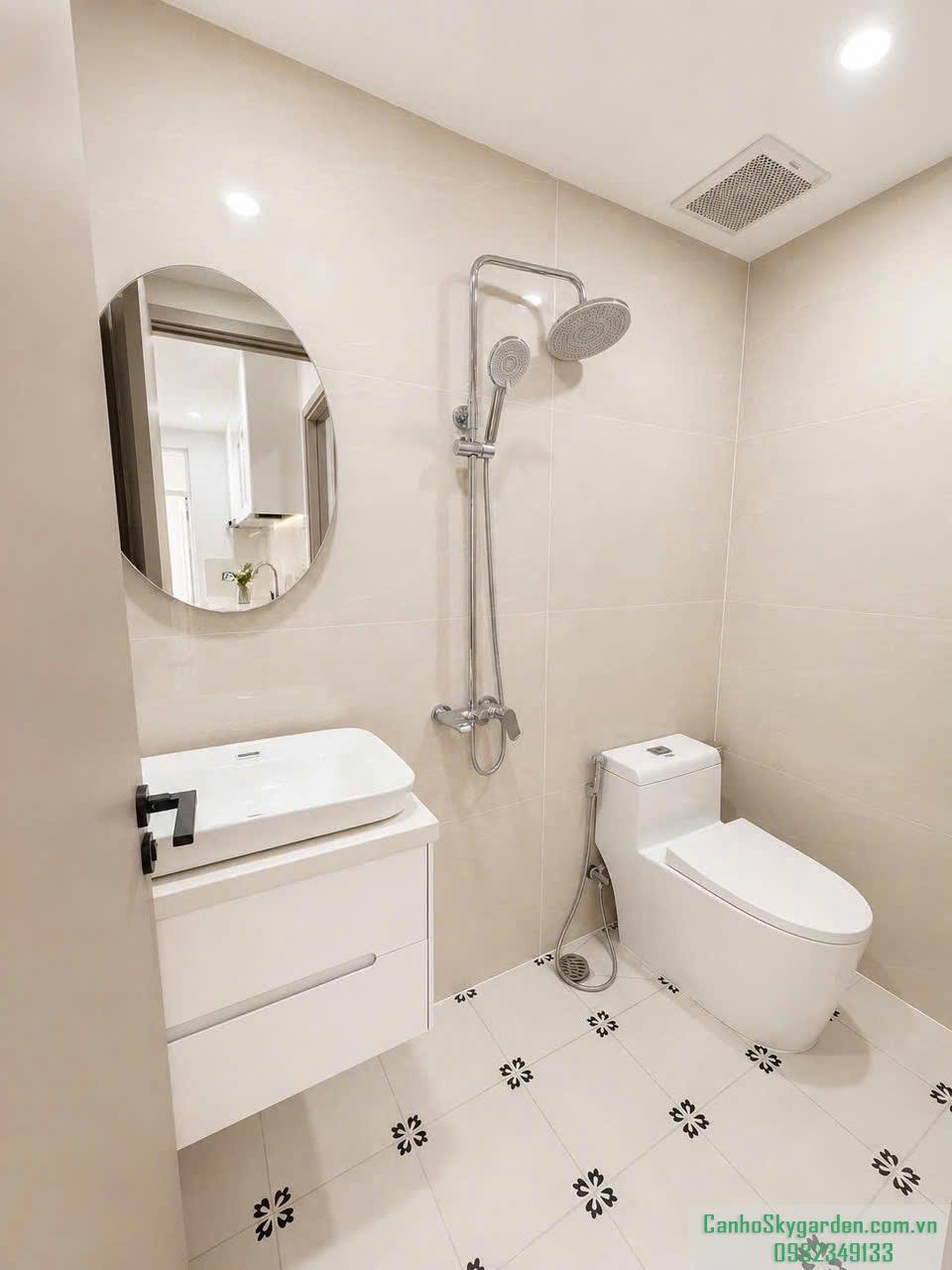 CHO THUÊ CĂN GÓC 3PN VIEW TRỰC DIỆN QUẬN 1 SIÊU ĐẸP Nhà đẹp lầu cao cực thoáng mát gió tự nhiên Cho Thuê (42)