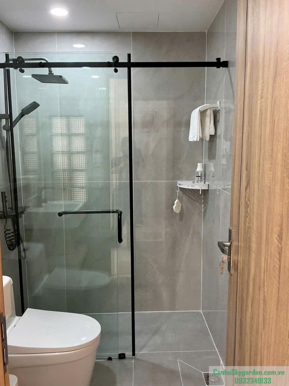 Bán Căn hộ góc tầng thấp 3PN, 2WC. Sky Garden 3,view đẹp, nội thất đẹp Bán (13)
